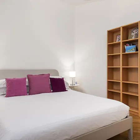 Unyca - Ponte Vecchio Retreat Apartment
